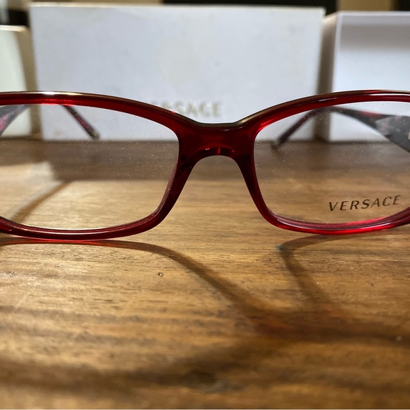 Versace Glasses - Picture 7 of 8